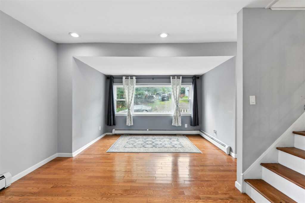 8 Broadway, Nyack, NY 10960 - Photo 6 of 18