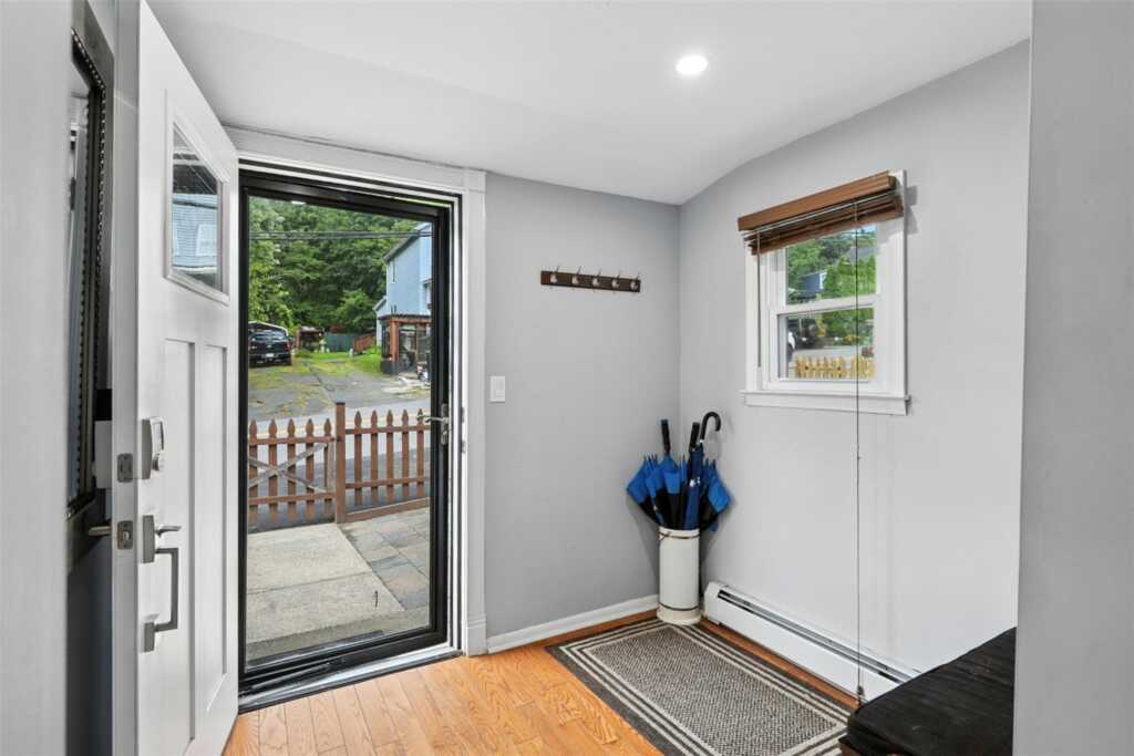 8 Broadway, Nyack, NY 10960 - Photo 7 of 18