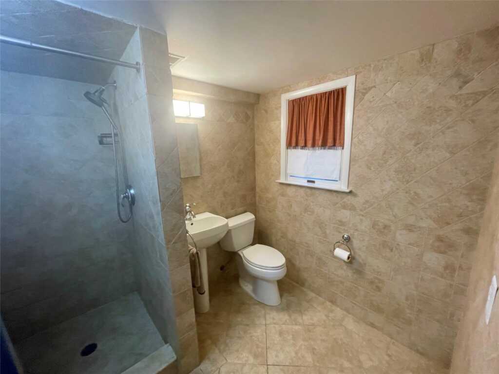 5 Renwood Court, New City, NY 10956 - Photo 15 of 23