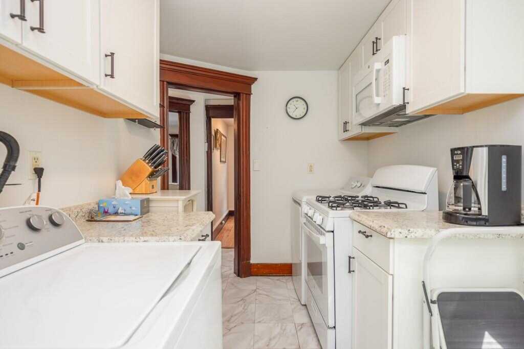 24 Moore Avenue, Pearl River, NY 10965 - Photo 20 of 31