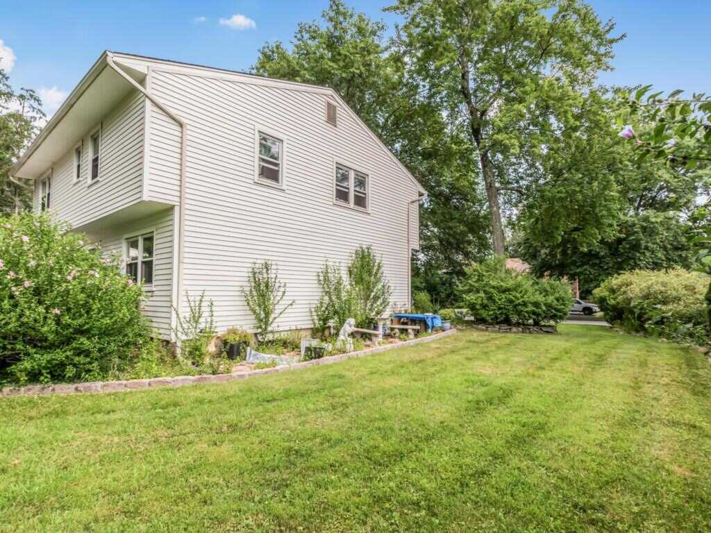 5 Drexel Court, New City, NY 10956 - Photo 32 of 42