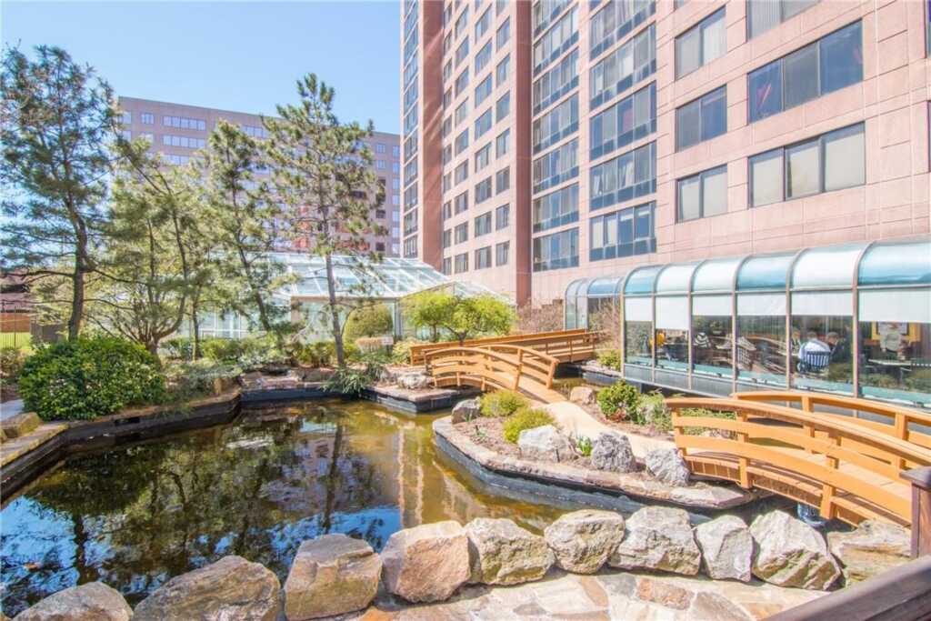 4 Martine Avenue, Unit #809, White Plains, NY 10606 - Photo 10 of 18