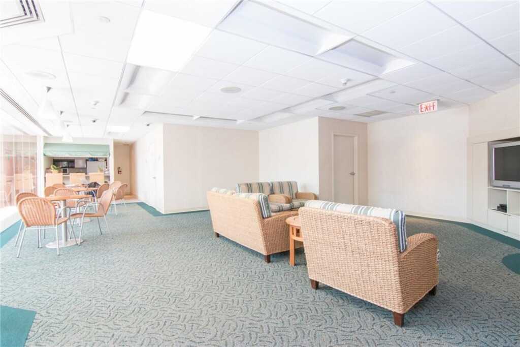 4 Martine Avenue, Unit #809, White Plains, NY 10606 - Photo 16 of 18