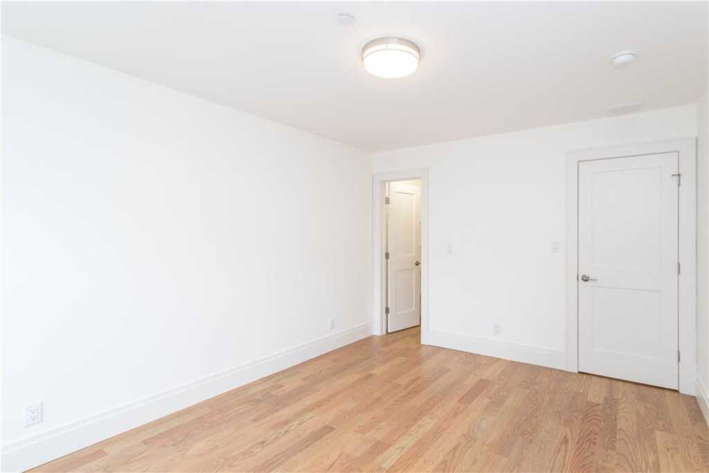 121 Fisher Avenue, Unit #6, White Plains, NY 10606 - Photo 12 of 23