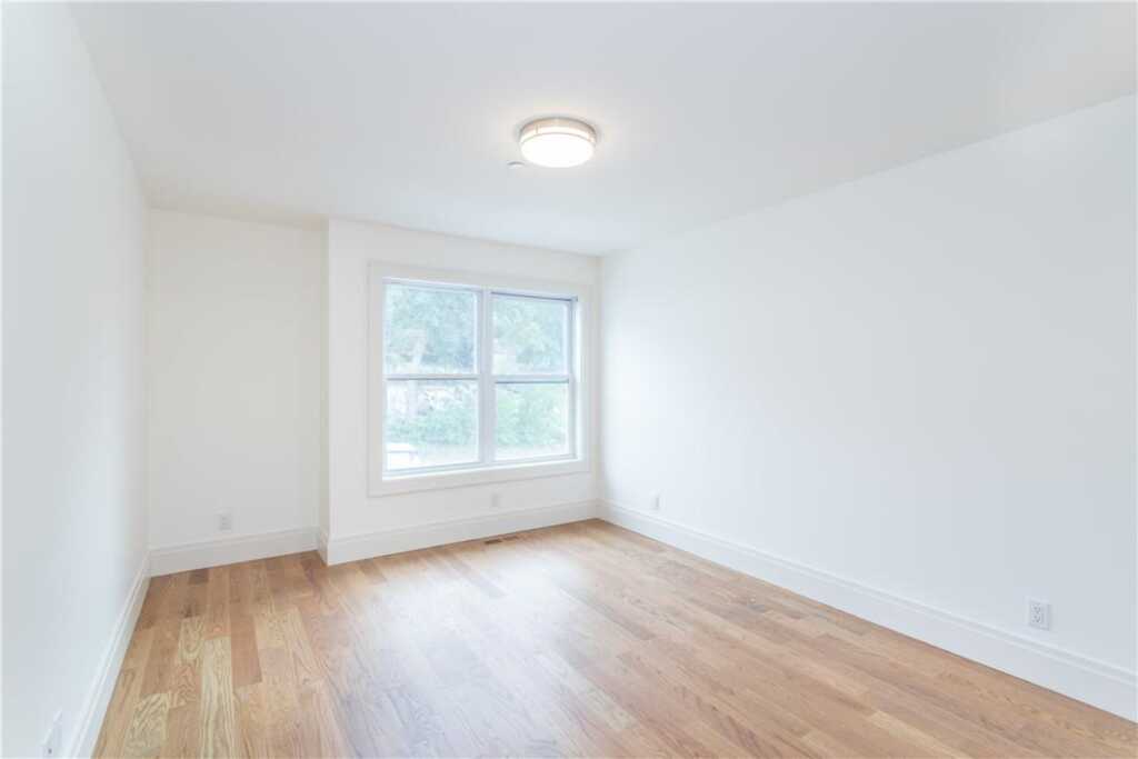 121 Fisher Avenue, Unit #6, White Plains, NY 10606 - Photo 9 of 23