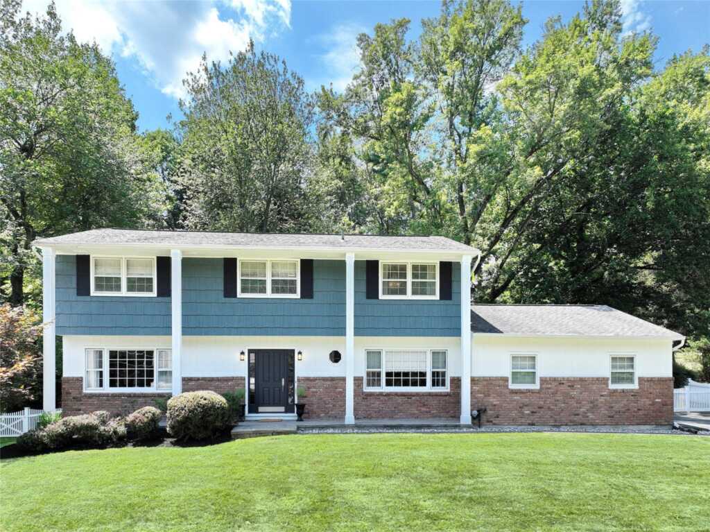 20 Woodglen Drive, New City, NY 10956 - Photo 2 of 41