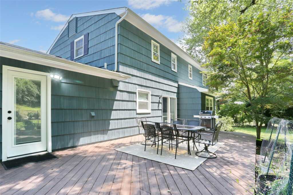 20 Woodglen Drive, New City, NY 10956 - Photo 37 of 41
