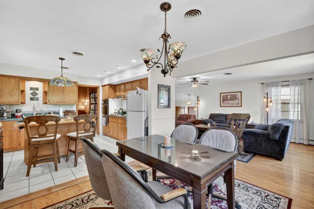 103 Locust Drive, Nyack, NY 10960 - Photo 10 of 37