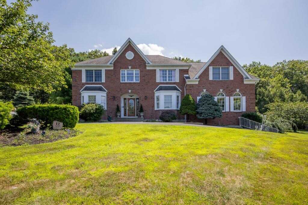12 Dickens Street, Stony Point, NY 10980