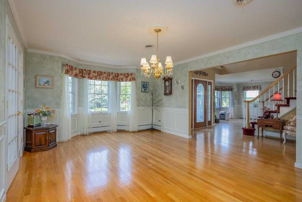 12 Dickens Street, Stony Point, NY 10980 - Photo 11 of 32