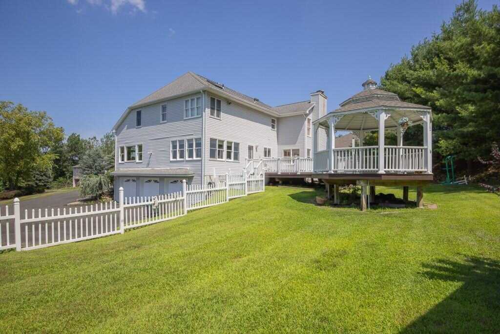 12 Dickens Street, Stony Point, NY 10980 - Photo 25 of 32