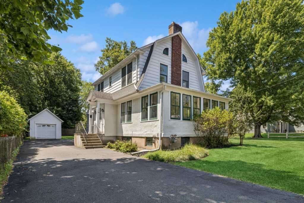 139 Castle Heights Avenue, Nyack, NY 10960