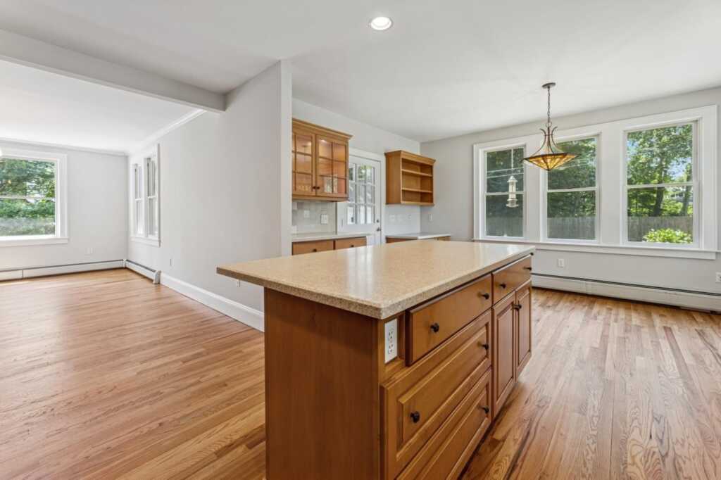 139 Castle Heights Avenue, Nyack, NY 10960 - Photo 18 of 37