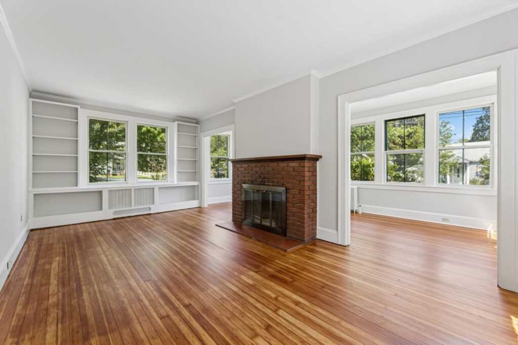 139 Castle Heights Avenue, Nyack, NY 10960 - Photo 6 of 37