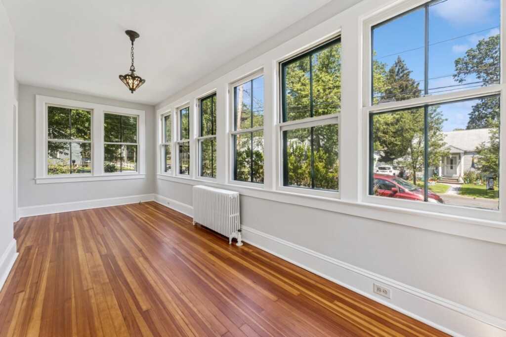139 Castle Heights Avenue, Nyack, NY 10960 - Photo 9 of 37