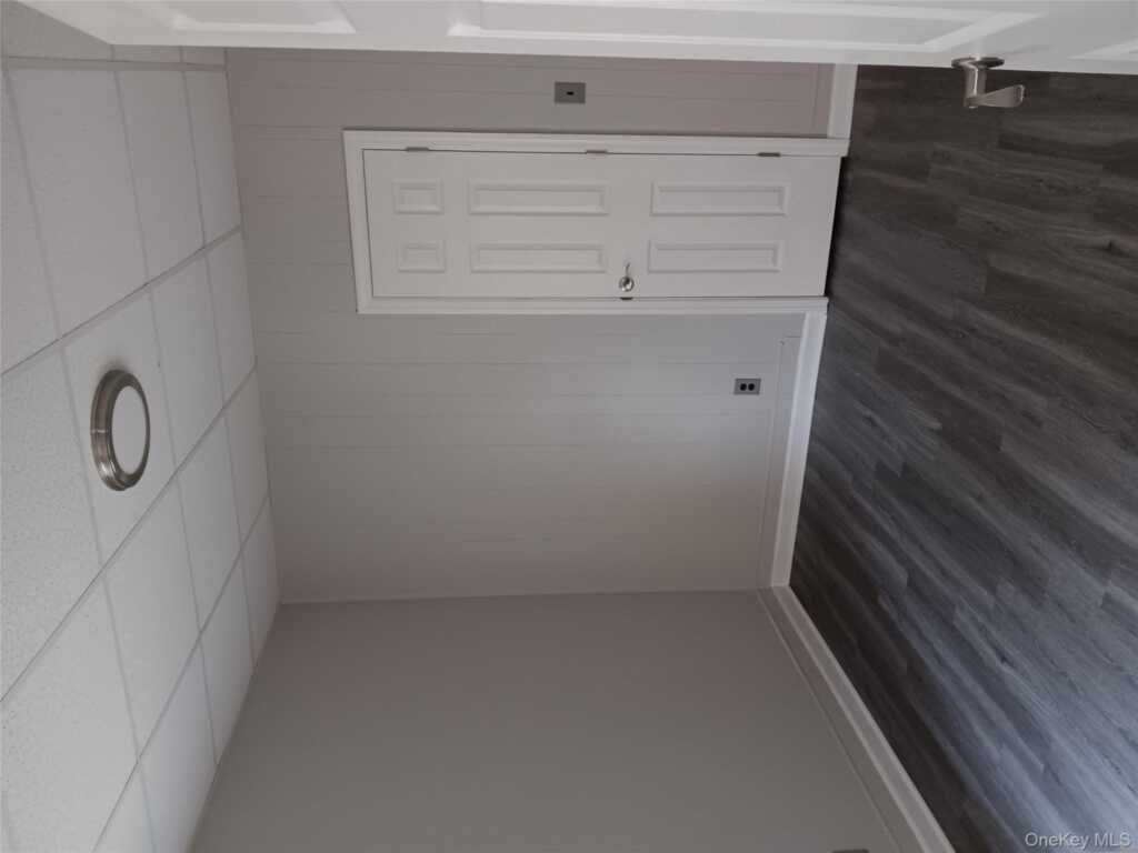 142 Smith Street, Unit #142 apt2, Rye, NY 10573 - Photo 7 of 10