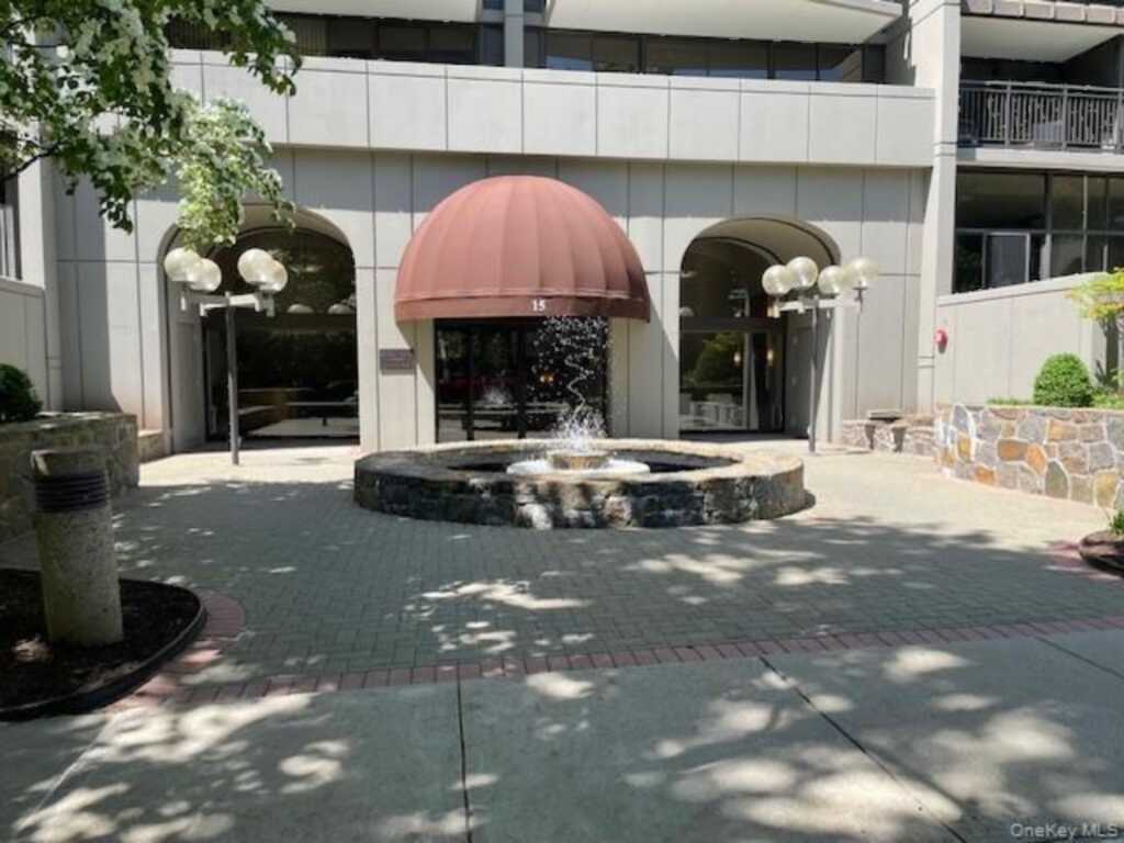 15 Stewart Place, Unit #7A, White Plains, NY 10603 - Photo 10 of 10