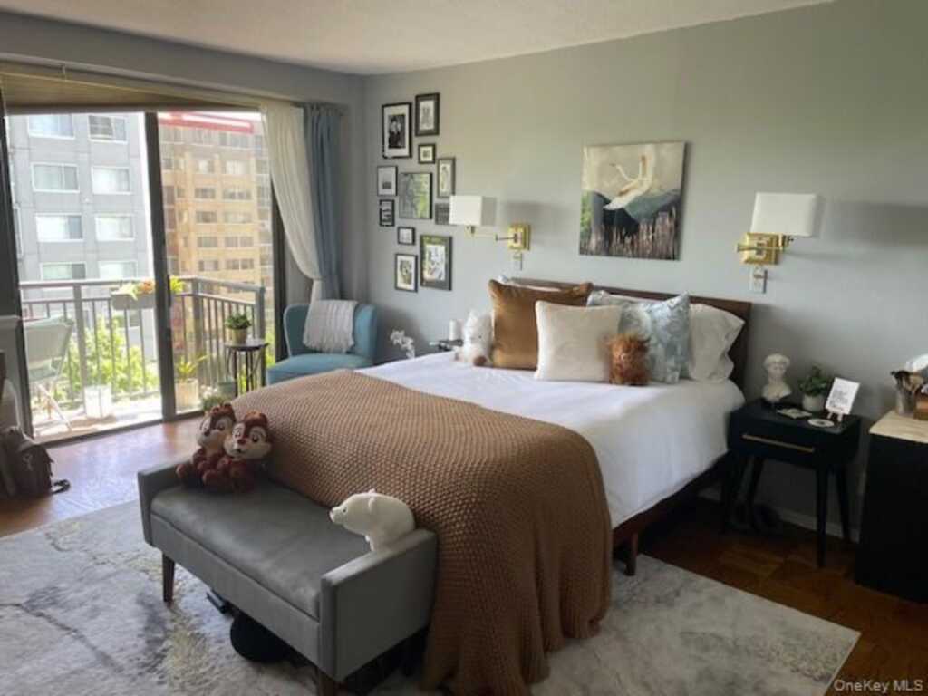 15 Stewart Place, Unit #7A, White Plains, NY 10603 - Photo 8 of 10