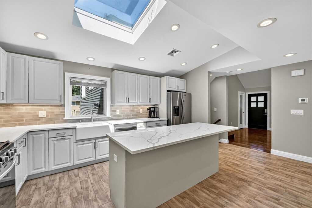 22 Hillside Drive, New City, NY 10956 - Photo 5 of 28