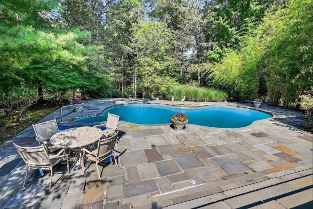 44 Woodhaven Drive, New City, NY 10956 - Photo 23 of 28