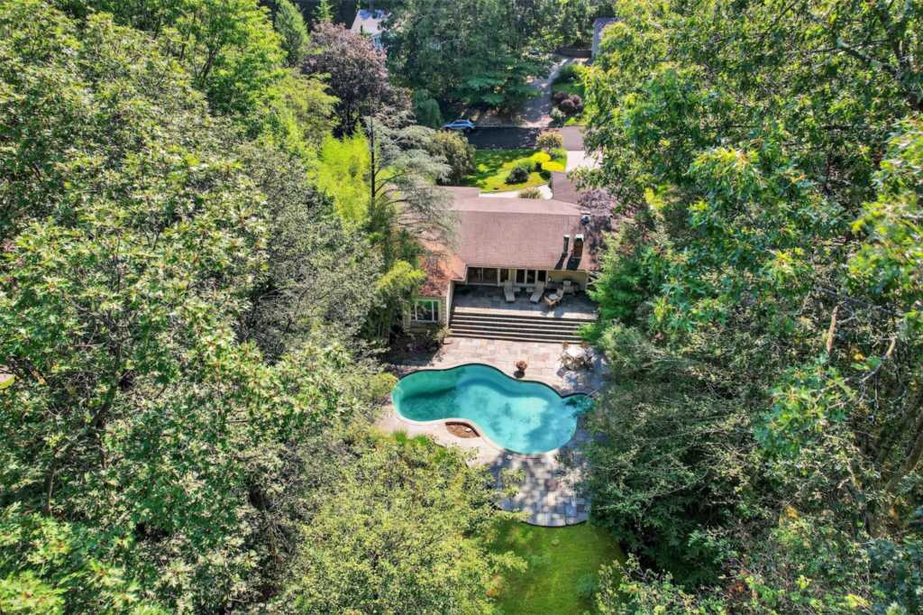 44 Woodhaven Drive, New City, NY 10956 - Photo 25 of 28