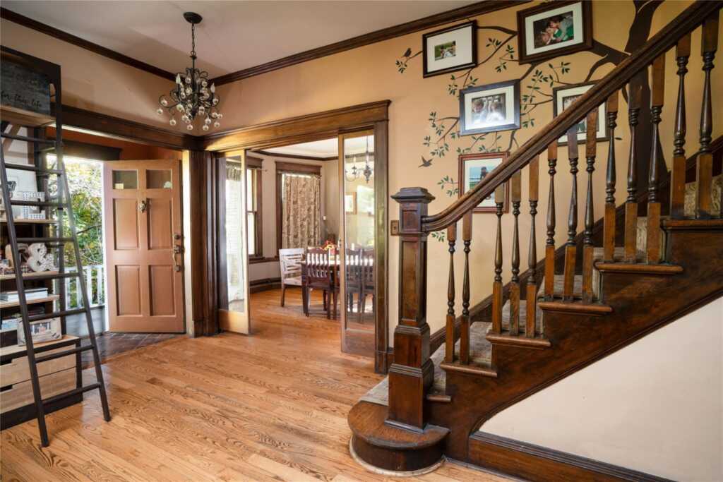 65 Rockledge Drive, Suffern, NY 10901 - Photo 5 of 48