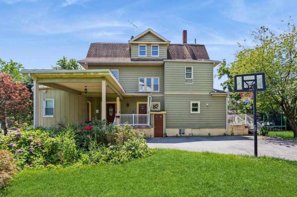 24 Kress Avenue, New Rochelle, NY 10801 - Photo 2 of 44
