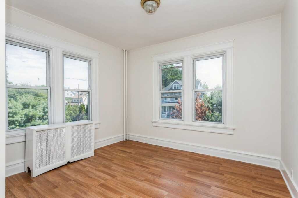 24 Kress Avenue, New Rochelle, NY 10801 - Photo 22 of 44