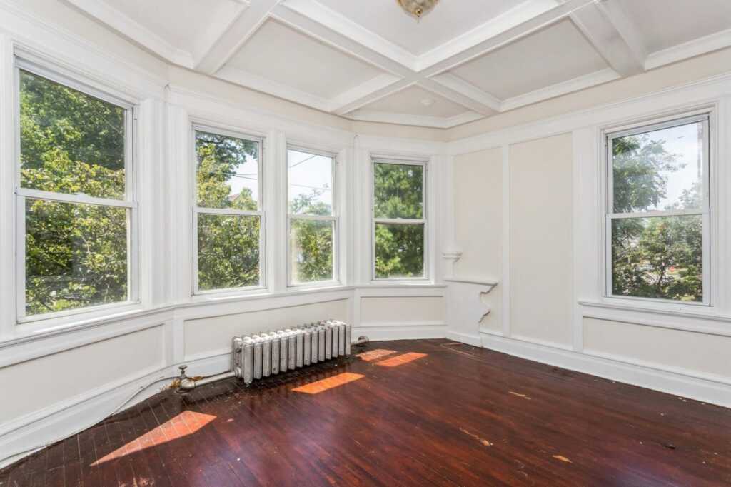 24 Kress Avenue, New Rochelle, NY 10801 - Photo 25 of 44