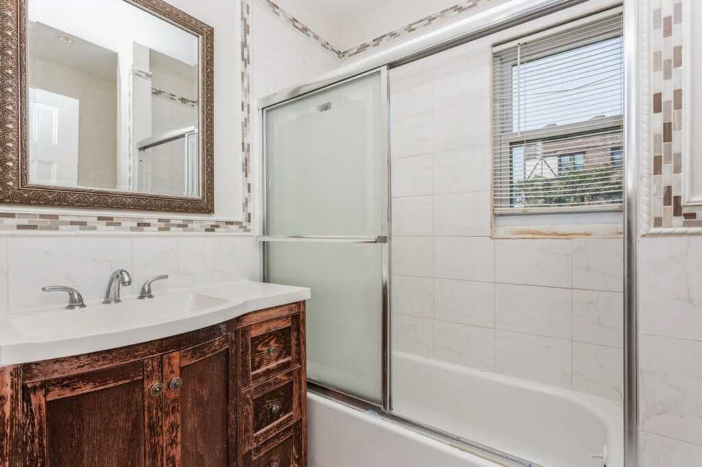 24 Kress Avenue, New Rochelle, NY 10801 - Photo 27 of 44