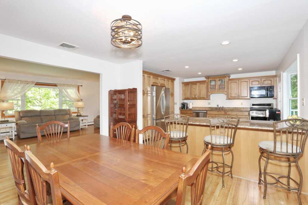25 Augur Road, Suffern, NY 10901 - Photo 5 of 25