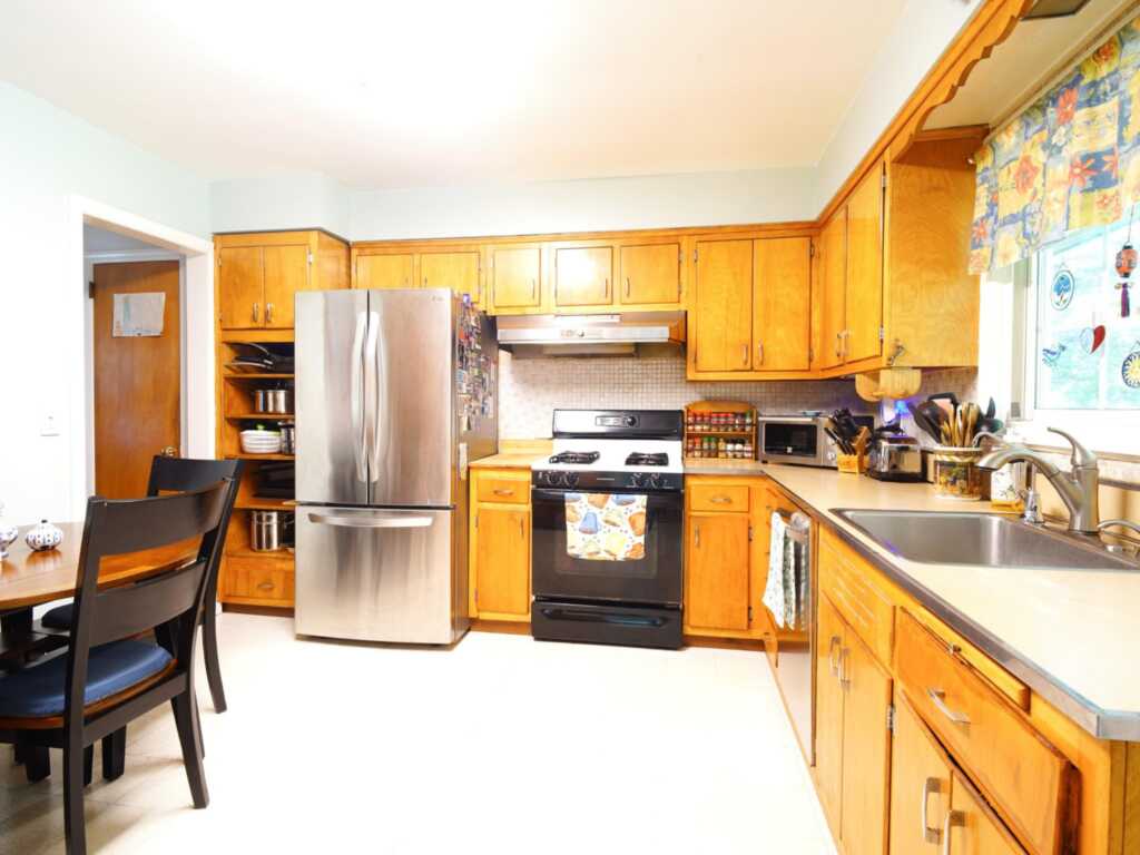 10 Linda Drive, Suffern, NY 10901 - Photo 11 of 44