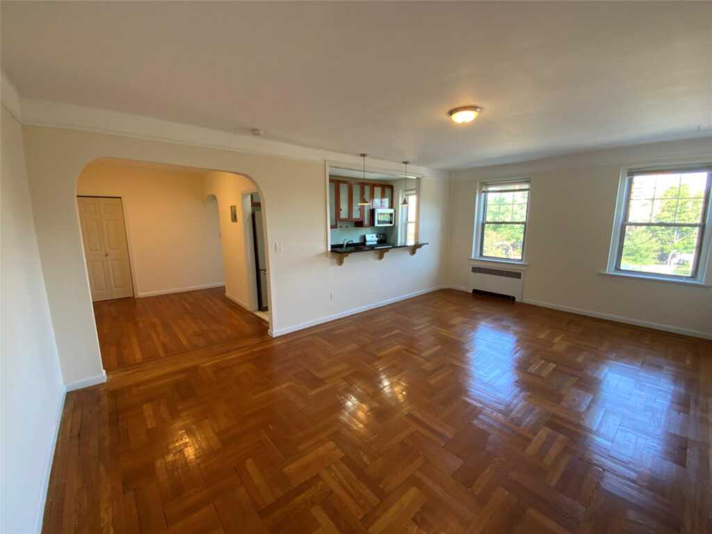 1 Broadway, Unit #5D, White Plains, NY 10601 - Photo 3 of 11