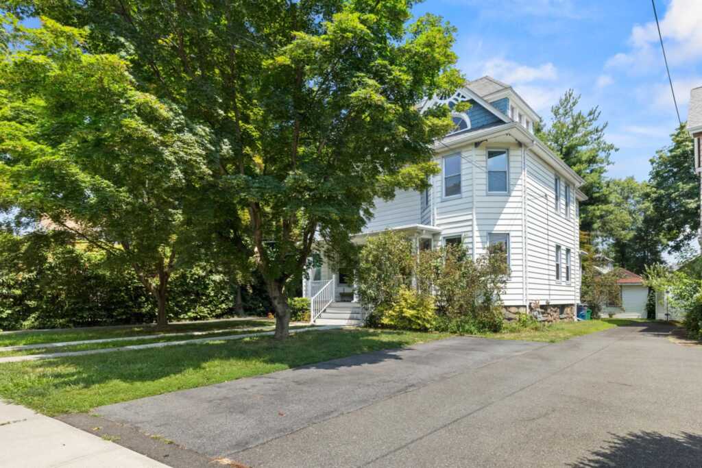 188 Orange Avenue, Unit #B, Suffern, NY 10901 - Photo 3 of 21