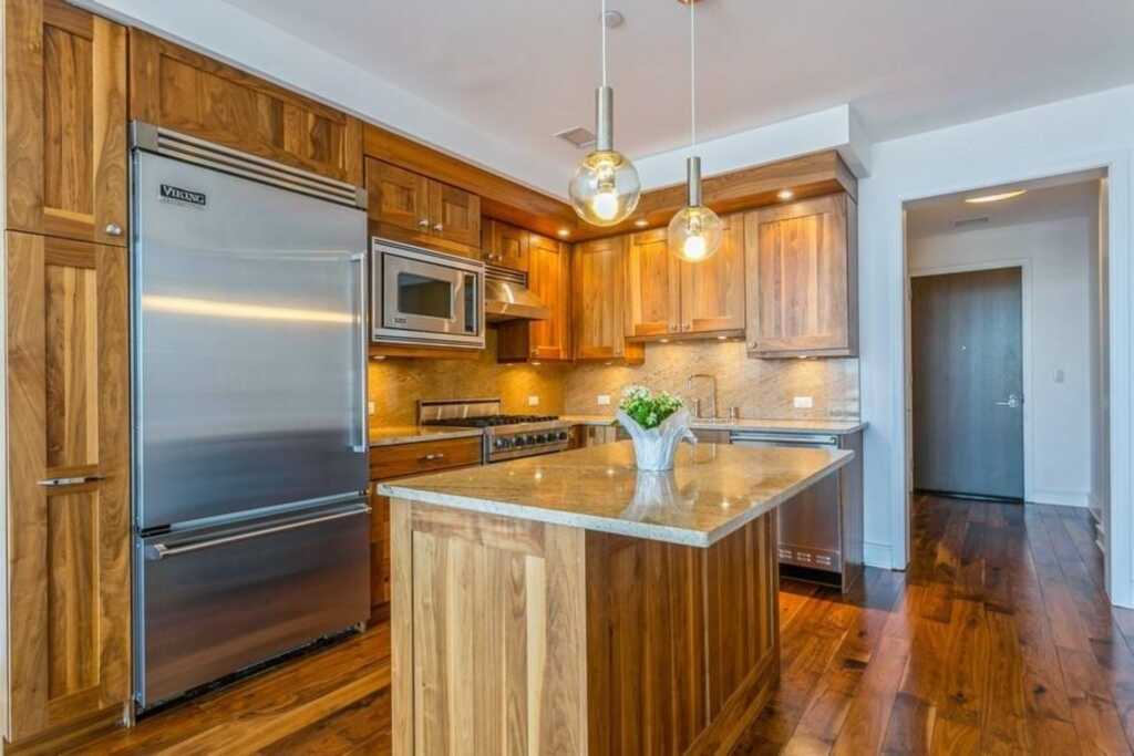 5 Renaissance Square, Unit #18B, White Plains, NY 10601 - Photo 3 of 16