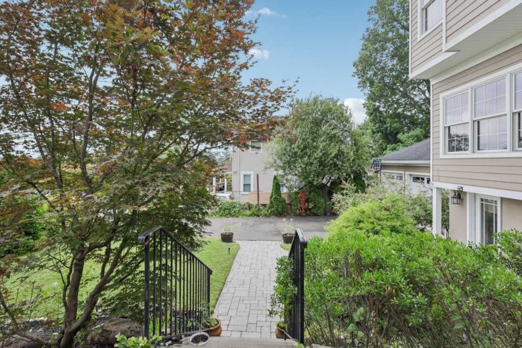 243 Birchwood Avenue, Nyack, NY 10960 - Photo 33 of 34
