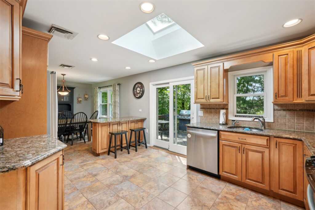 27A Claremont Lane, Suffern, NY 10901 - Photo 10 of 43