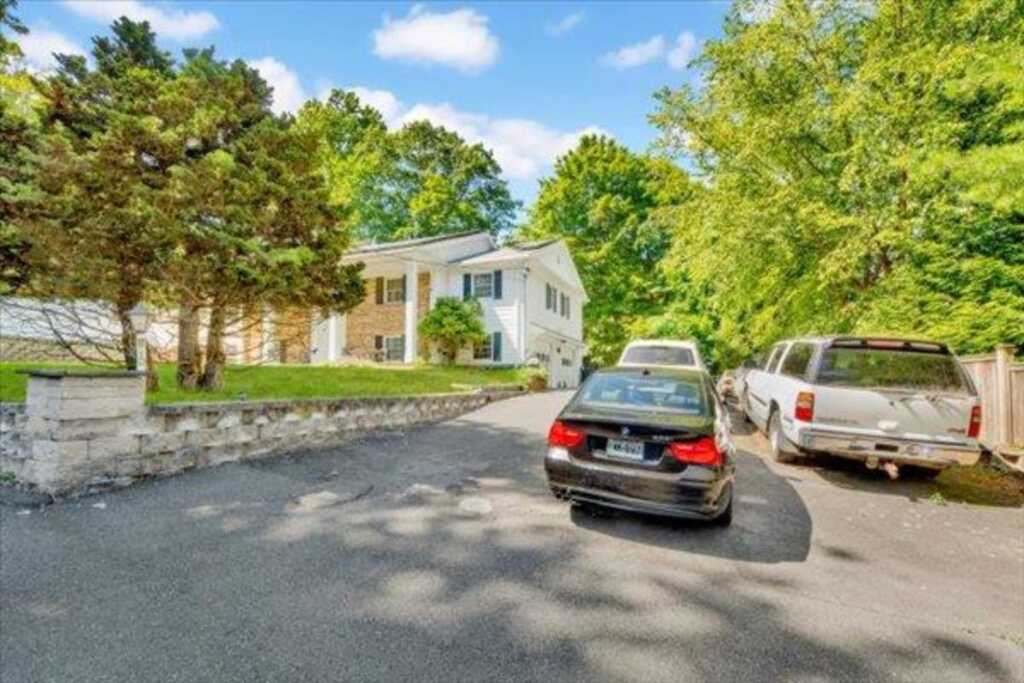 210 Lexow Avenue, Nyack, NY 10960 - Photo 5 of 23