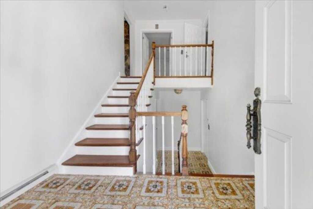 210 Lexow Avenue, Nyack, NY 10960 - Photo 7 of 23