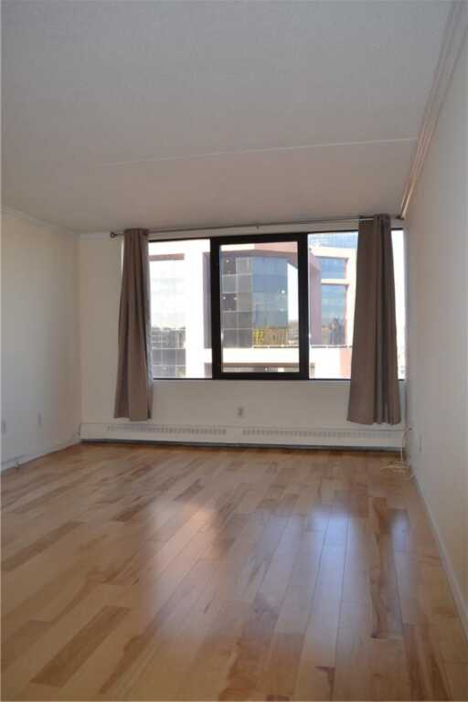 4 Martine Avenue, Unit #1121, White Plains, NY 10606 - Photo 16 of 29