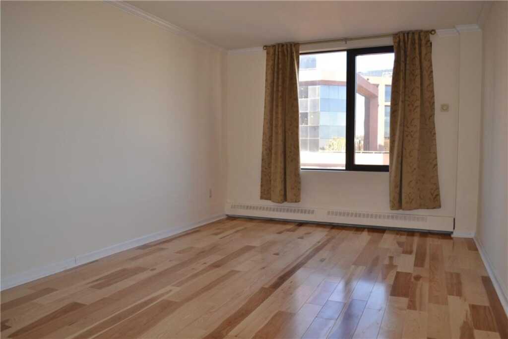 4 Martine Avenue, Unit #1121, White Plains, NY 10606 - Photo 24 of 29
