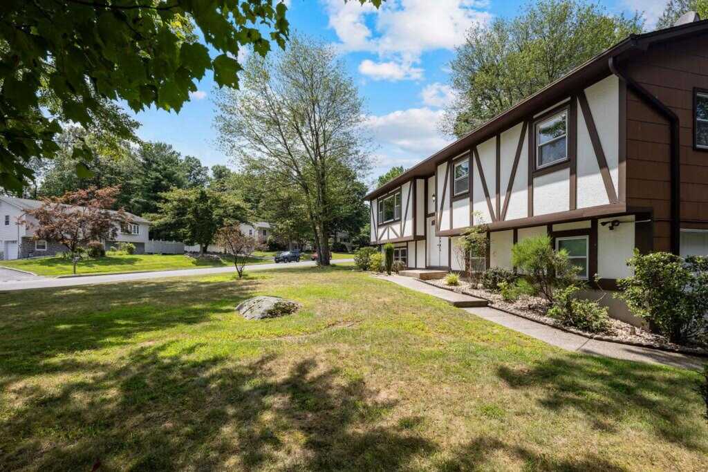 16 Green Bower Lane, New City, NY 10956 - Photo 29 of 32