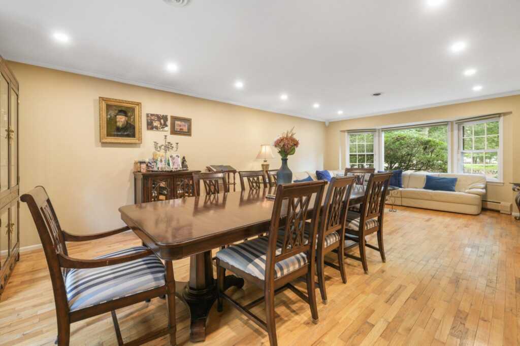 16 The Promenade, New City, NY 10956 - Photo 11 of 35