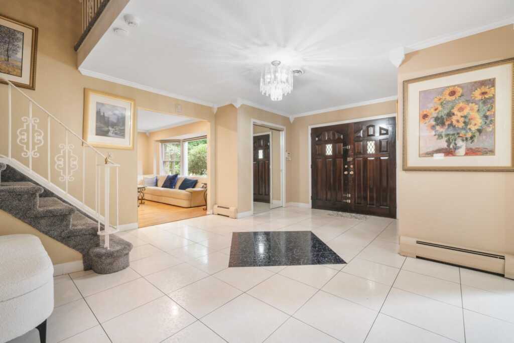 16 The Promenade, New City, NY 10956 - Photo 3 of 35