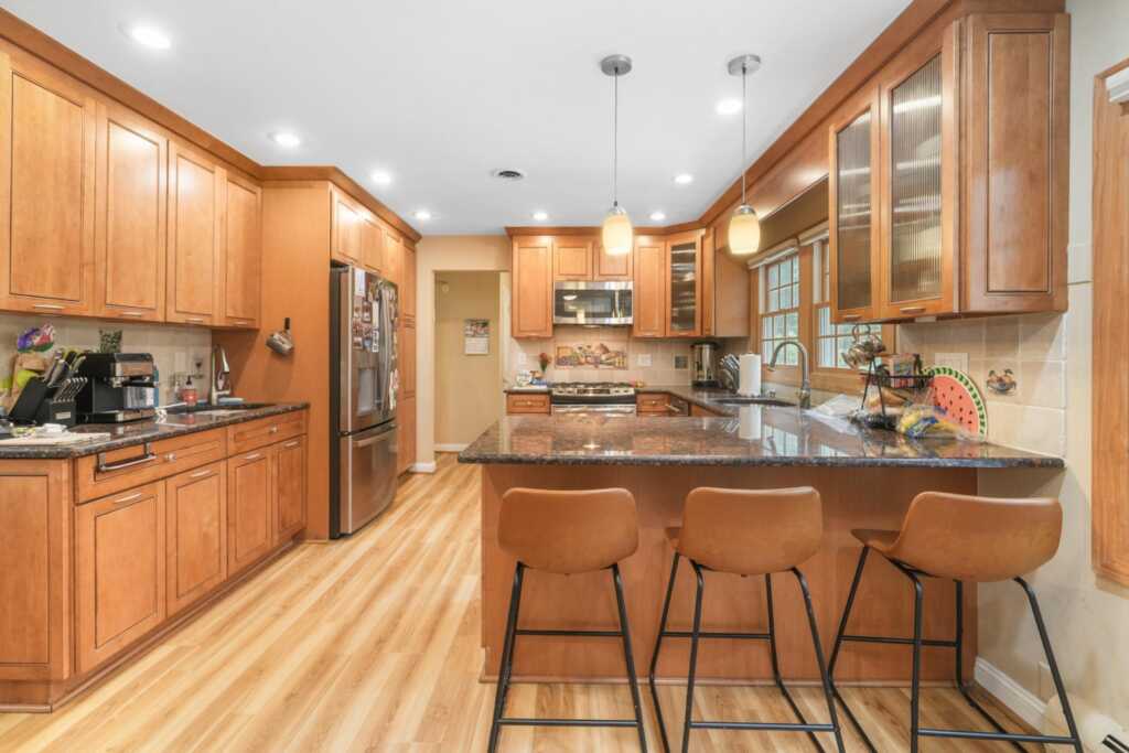 16 The Promenade, New City, NY 10956 - Photo 6 of 35