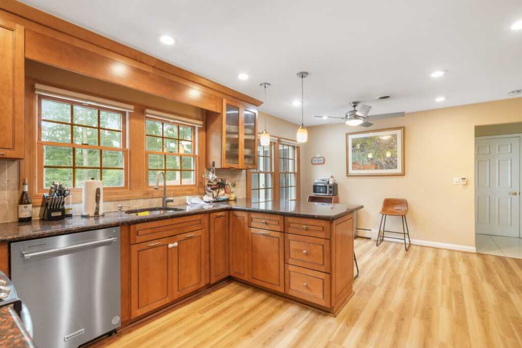 16 The Promenade, New City, NY 10956 - Photo 8 of 35