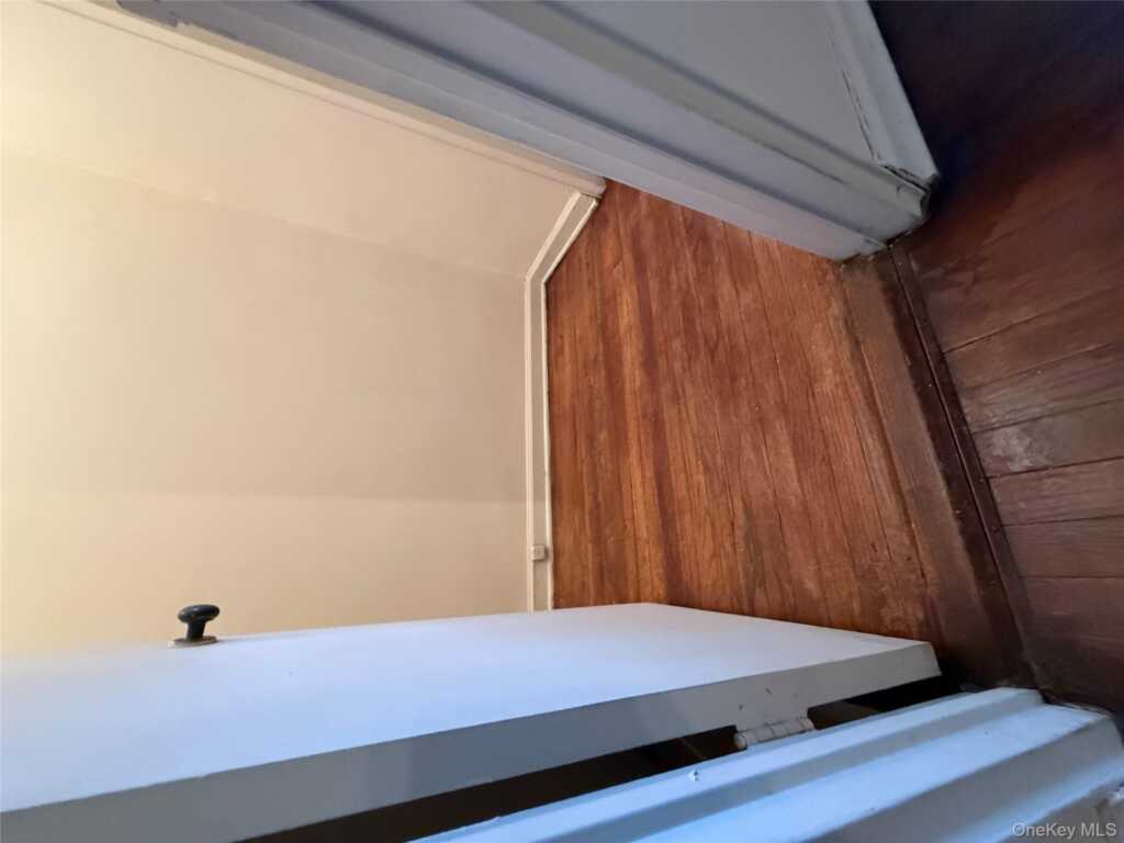 8 Bryant Crescent, Unit #1A, White Plains, NY 10605 - Photo 11 of 20