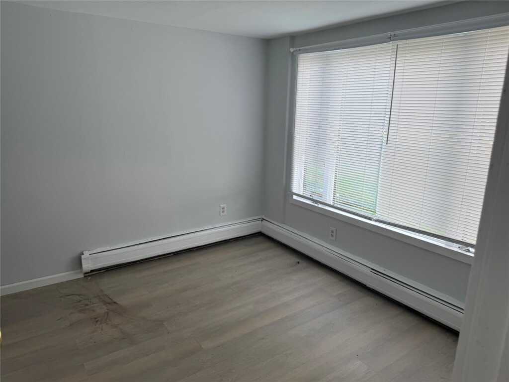 72 American Legion Way, Unit #8, New City, NY 10956 - Photo 5 of 15
