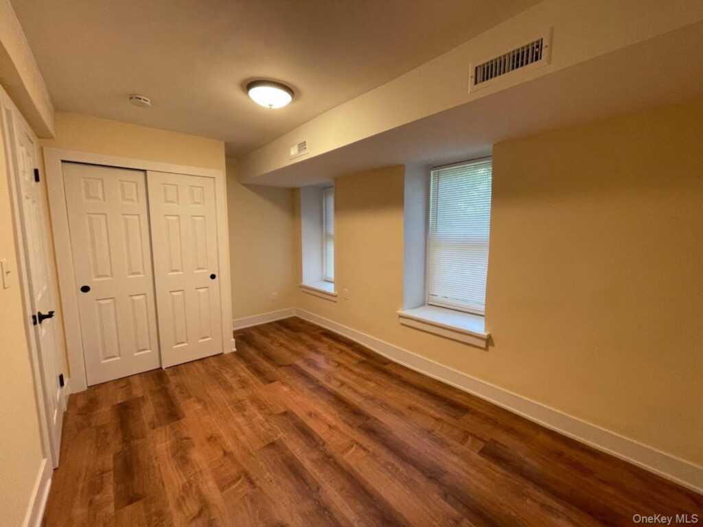 98 Harding Avenue, Unit #LLA, White Plains, NY 10606 - Photo 7 of 9