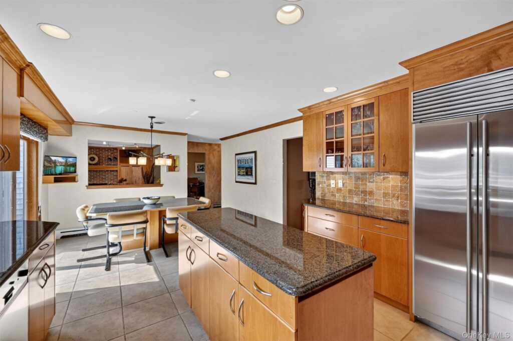 10 Carlton Court, New City, NY 10956 - Photo 13 of 40
